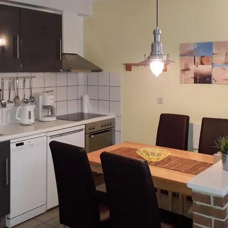 Tossens-4 By Interhome